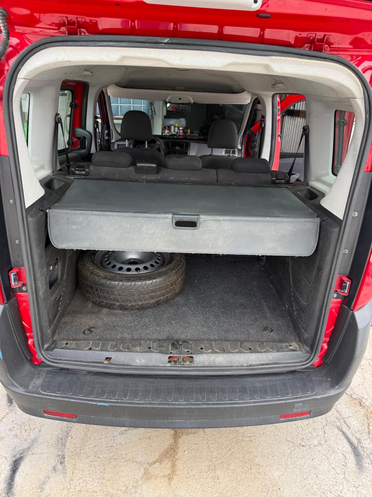Fiat Doblo 5posti 1.4 T-Jet Natural Power uniproprietà