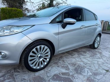 Ford Fiesta 1.2 82 CV 5 porte Titanium neopatentati