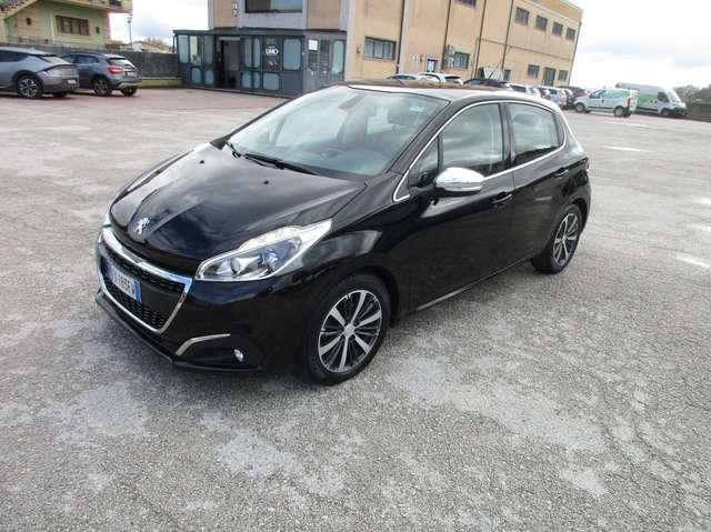 Peugeot 208 5p 1.6 bluehdi Allure 75cv GARANTITA FULL OPT