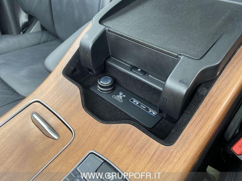 Land Rover Range Rover 4.4 SDV8 Autobiography