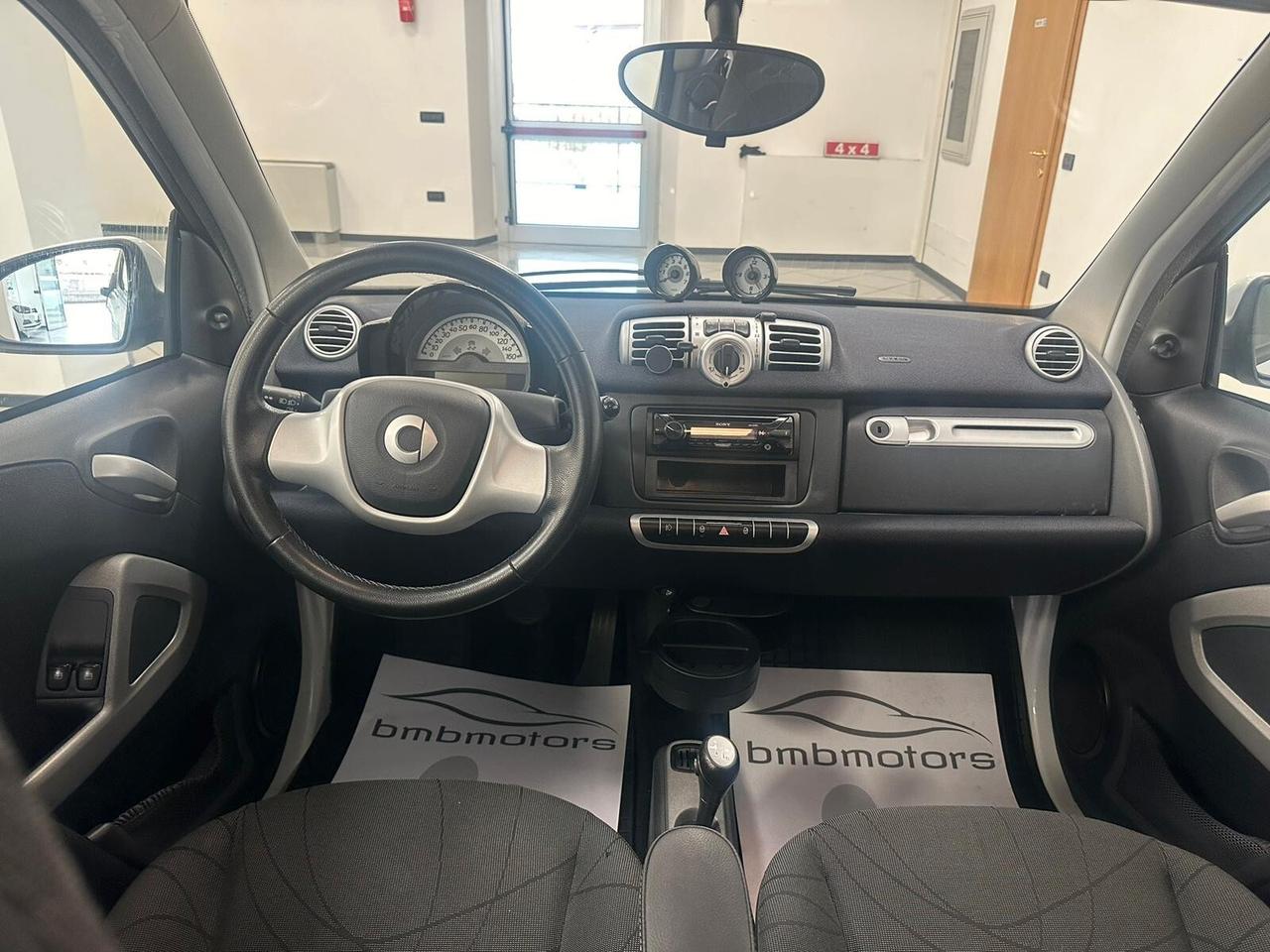 Smart ForTwo 1000 52 kW MHD coupé passion