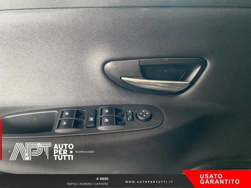 Lancia Ypsilon Ypsilon 1.0 hybrid Silver s&s 70cv