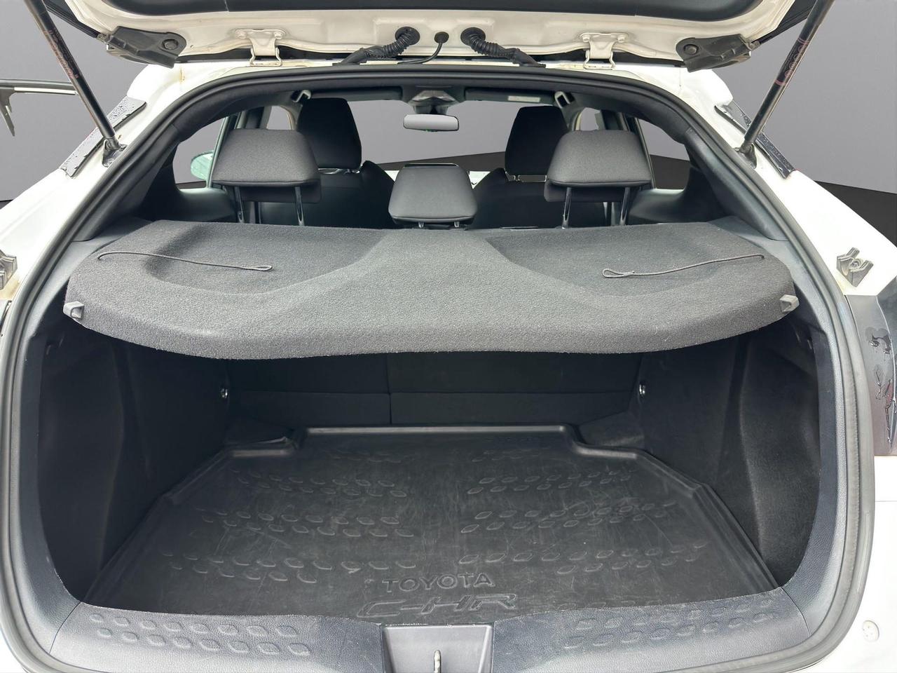 Toyota C-HR 1.8h Active e-cvt