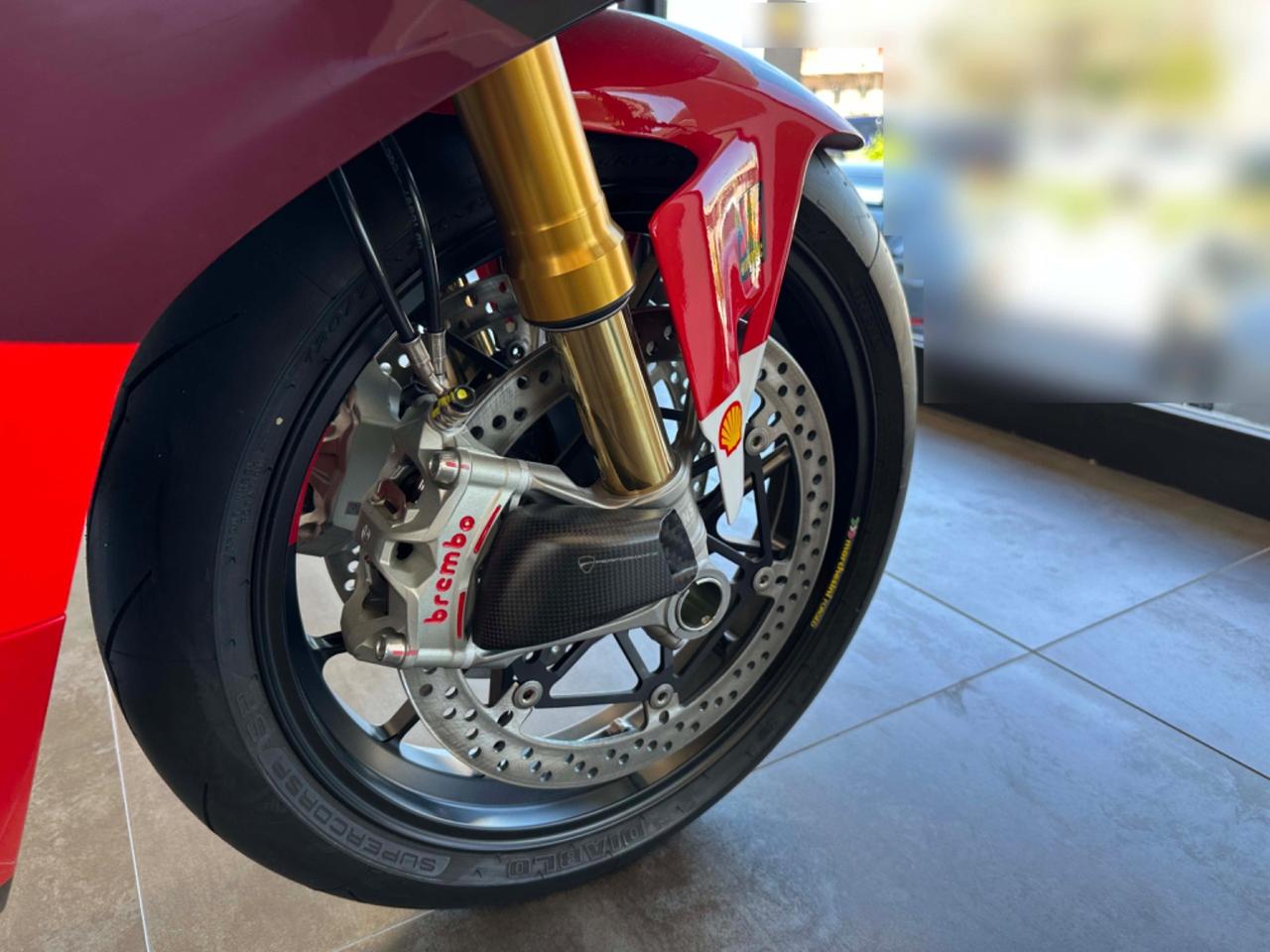 Ducati Panigale V4 BAGNAIA 2022 World Champion Replica - n. 37 di 260