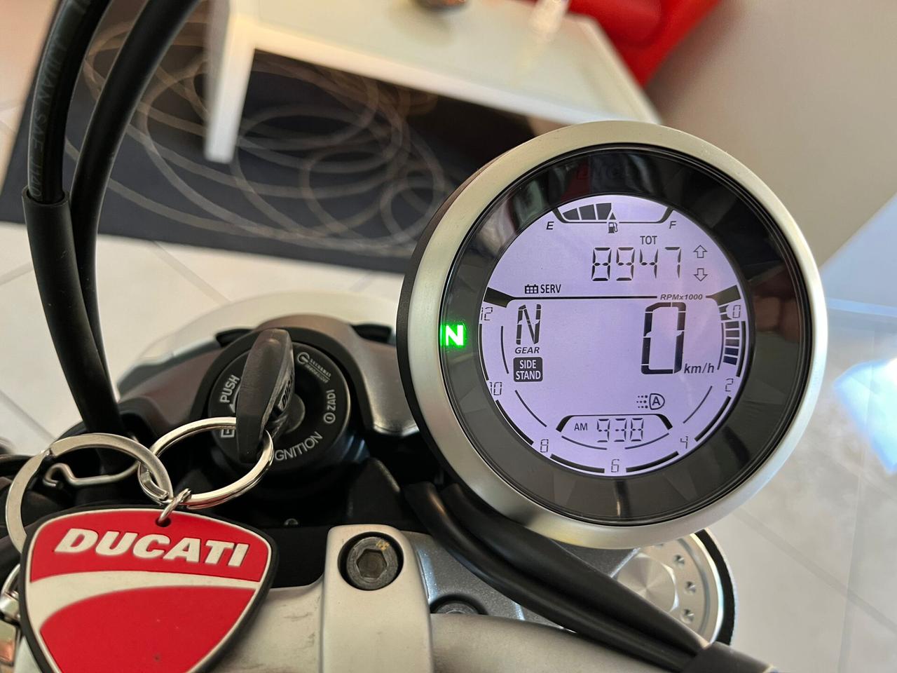 Ducati Scrambler 800 icon Yellow - 2021