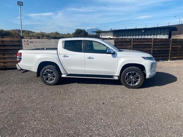 Mitsubishi L200 2.3 D Double Cab 4x4 Super Select Intense