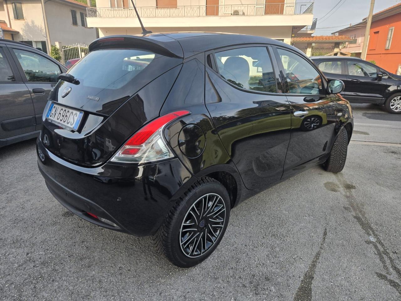 LANCIA YPSILON GOLD 1.0 70 cv HYBRID -PROMO OTTOBRE GA FIN&SAFE-