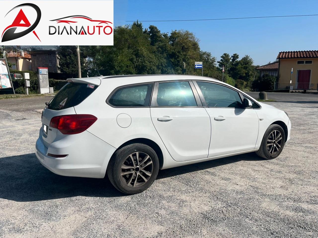 Opel Astra 2.0 CDTI 165CV Sports Tourer Cambio Automatico