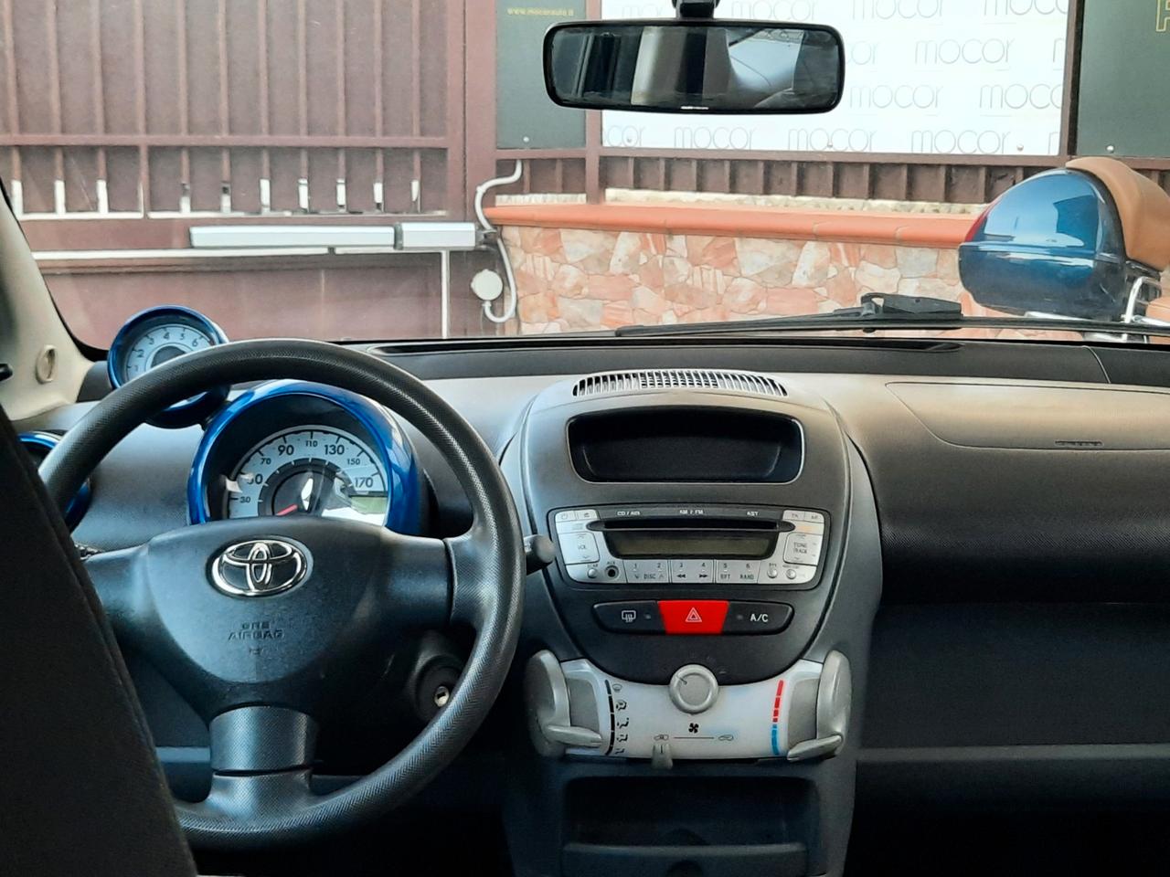 Toyota Aygo - AUTOMATICA - 99.000 Km