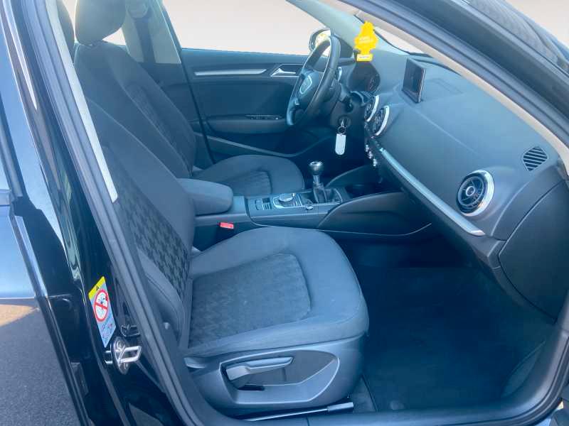AUDI A3 Sportback 1.6 tdi Attraction