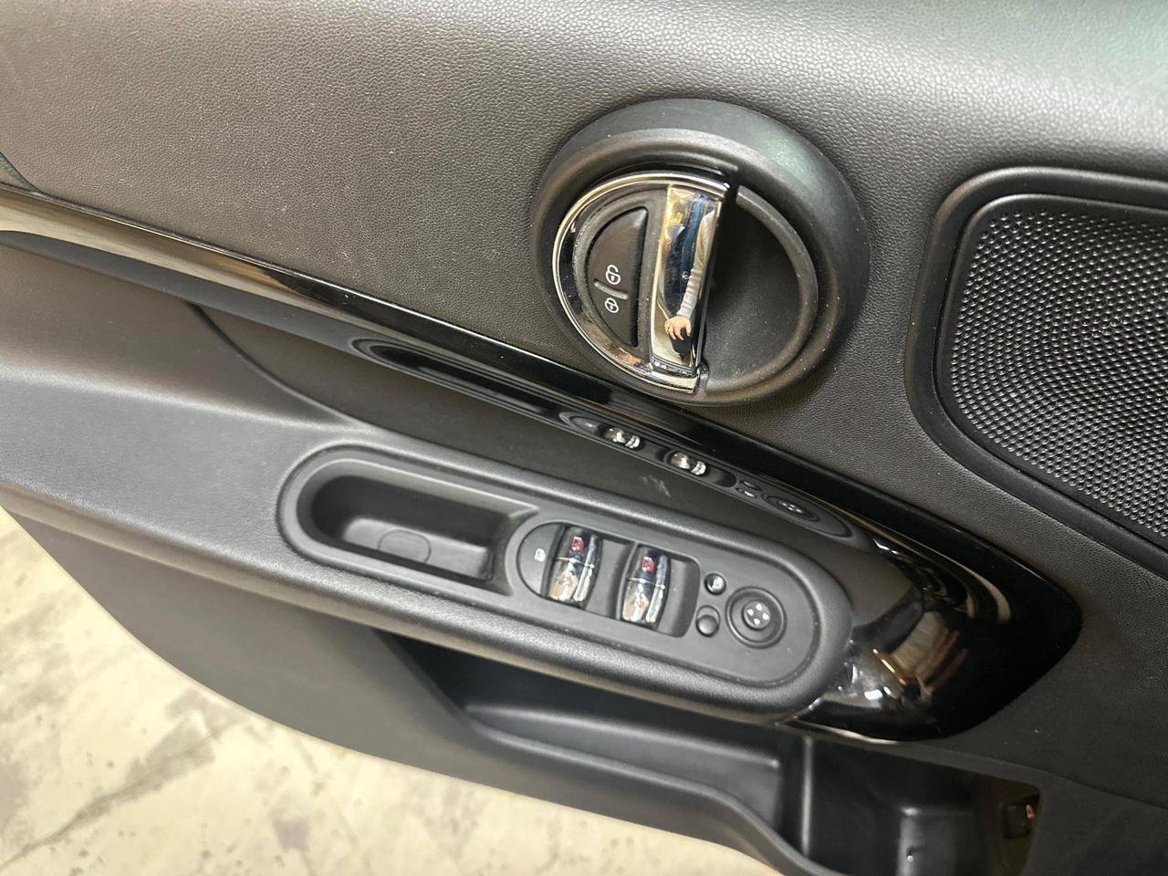 MINI Countryman Cooper Business