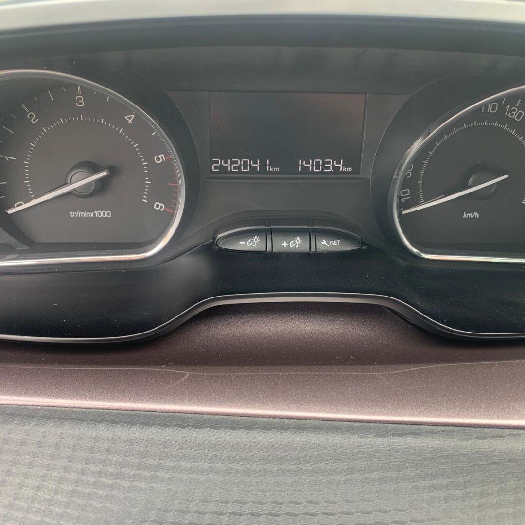 Peugeot 2008 1.6 e-HDi 92 CV Stop&Start Active