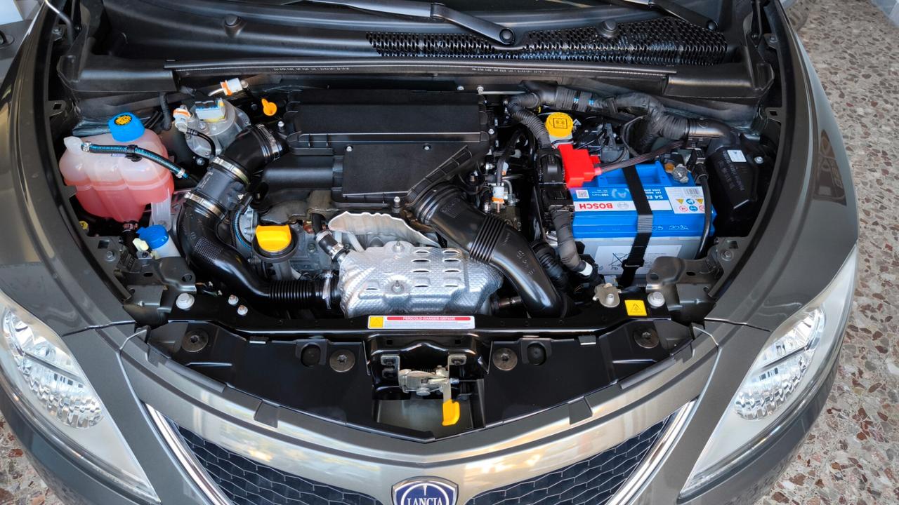 Lancia Ypsilon 1.3 MJT 16V 95 CV 5 porte S&S Mya