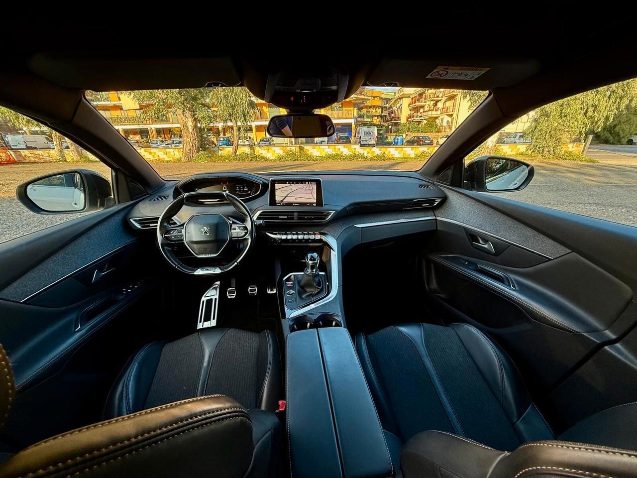 PEUGEOT 3008 BLUEHDi 120 S&S GT LINE