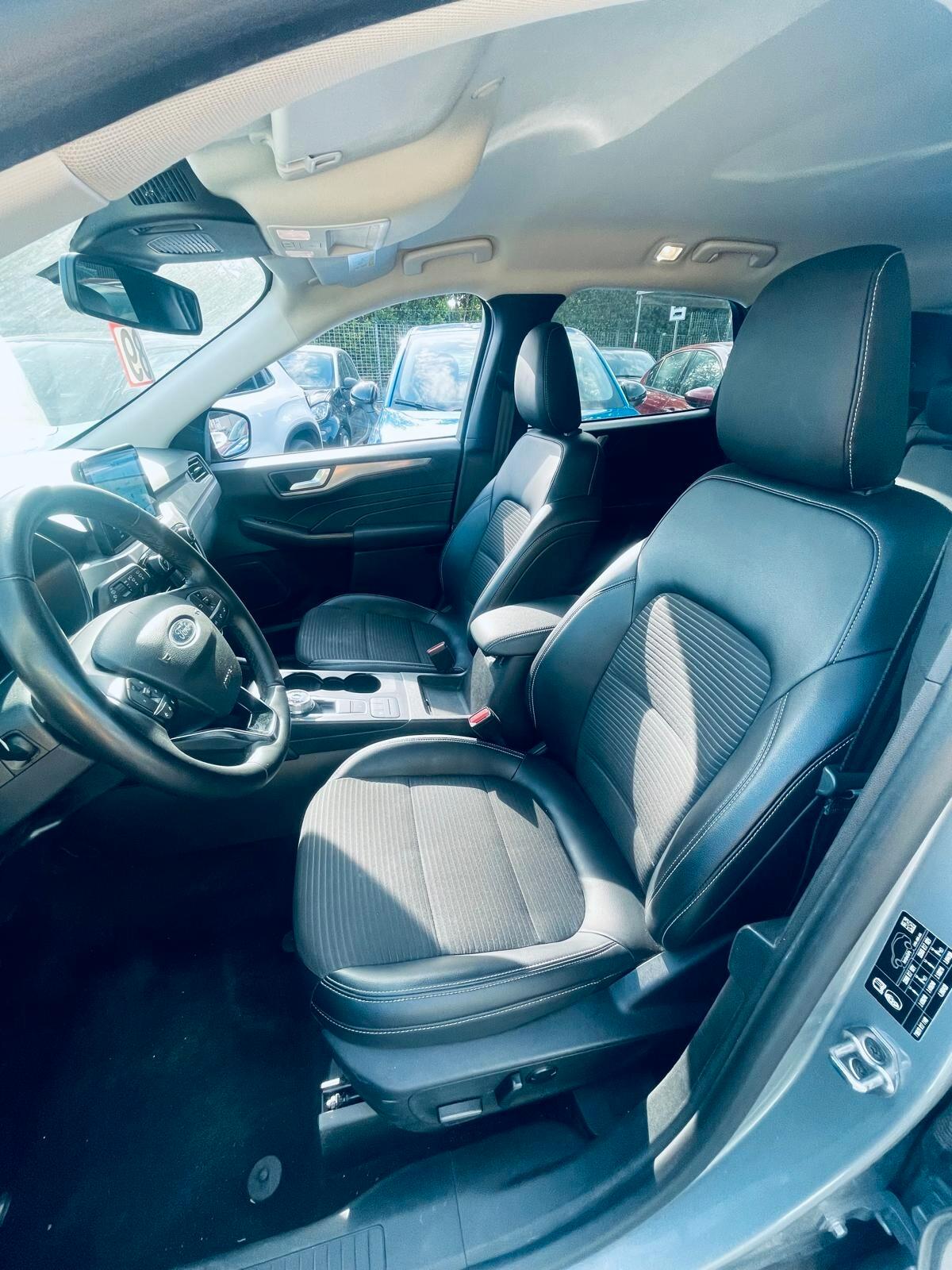Ford Kuga 2.0 EcoBlue 120 CV aut. 2WD ST-L.Design