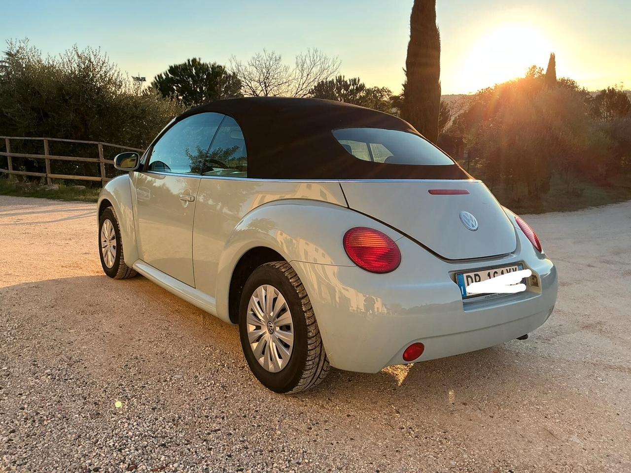 Volkswagen New Beetle 1.6 Cabrio ASI azzurro Tiffany no bollo