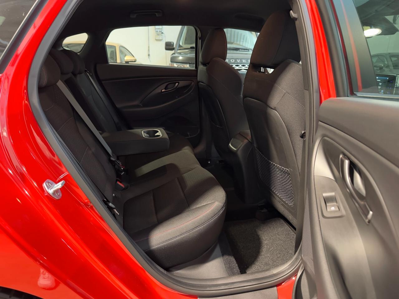 Hyundai i30 Fastback 2.0 T-GDI 275 CV N Performance - UNICOPROP.