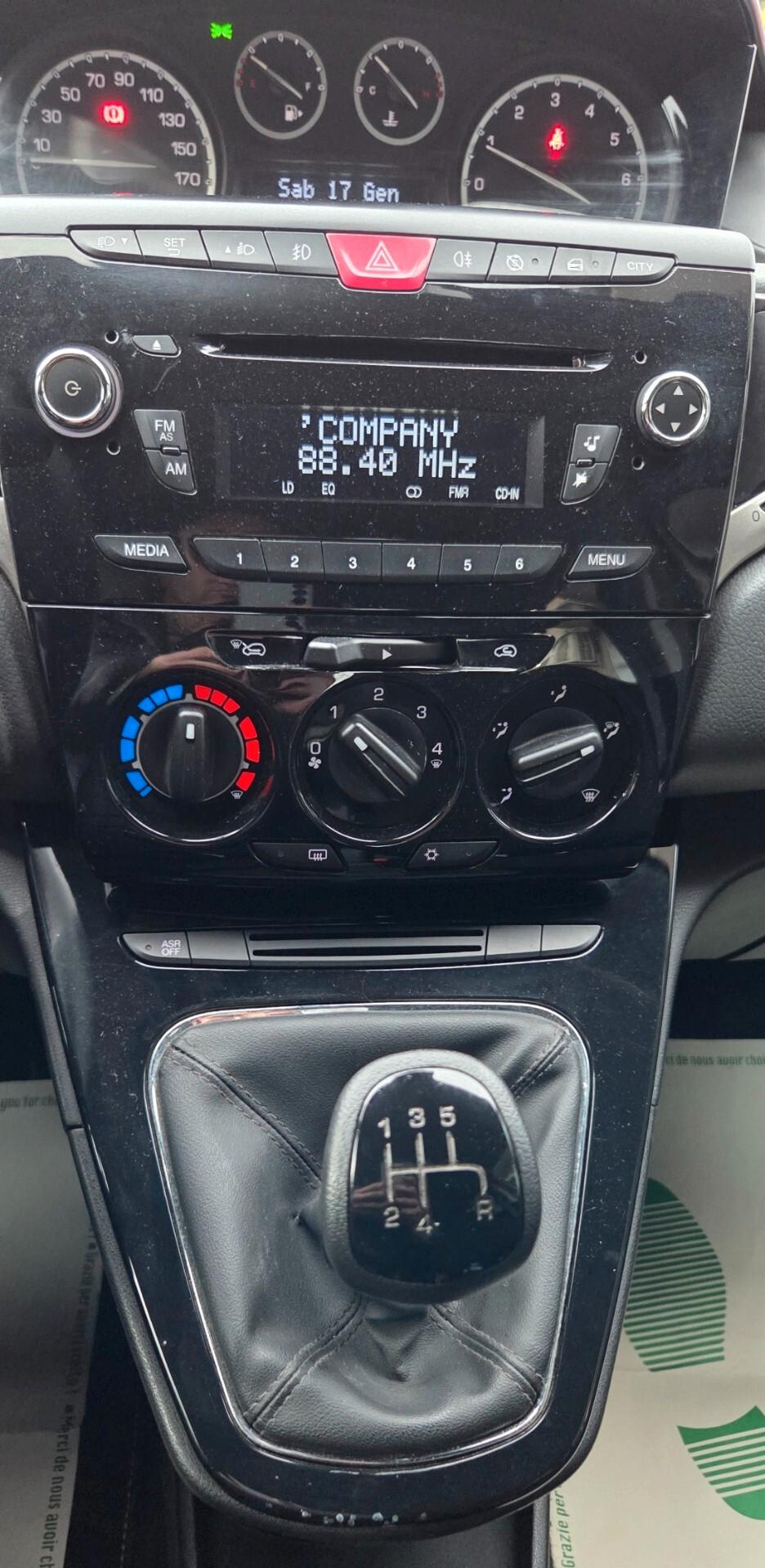 Lancia Ypsilon 1.2 69 CV 5 porte GPL EURO6 Elefantino