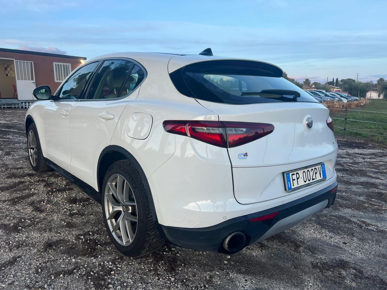 Alfa Romeo Stelvio 2.0 Turbo 280 CV AT8 Q4 Executive