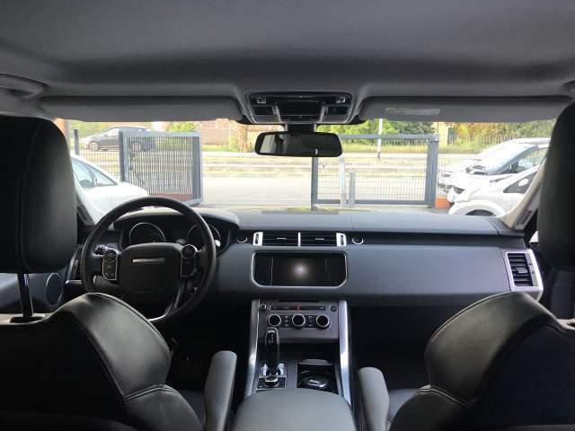 Land Rover Range Rover Sport 3.0 TDV6 HSE Dynamic