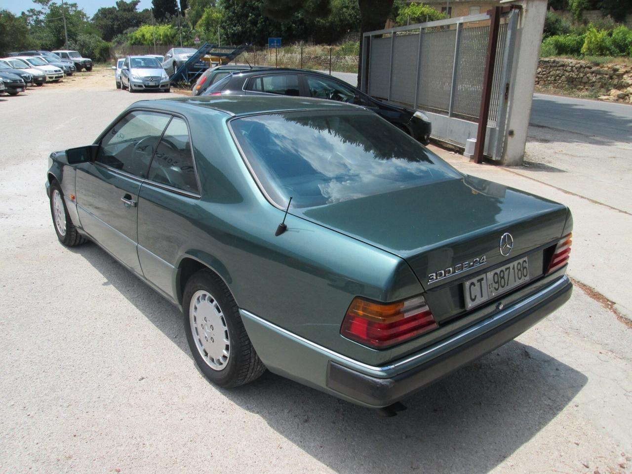 Mercedes-benz 300 CE-24 cat Coupé