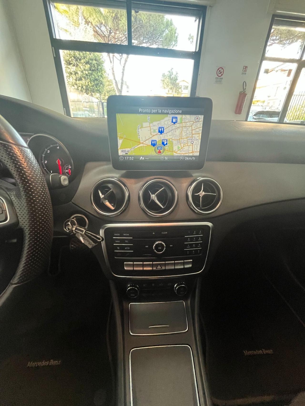 Mercedes-benz GLA 200 D AUTOMATICA 4MATIC SPORT