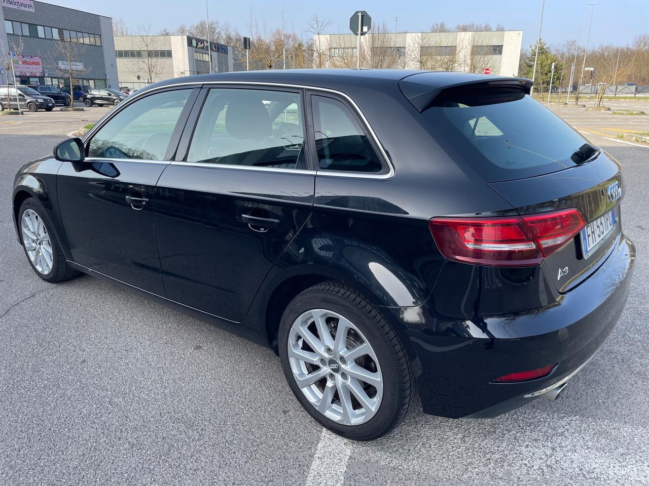 Audi A3 SPB 1.6 TDI *Neopatentati*Pelle*Cerchi*
