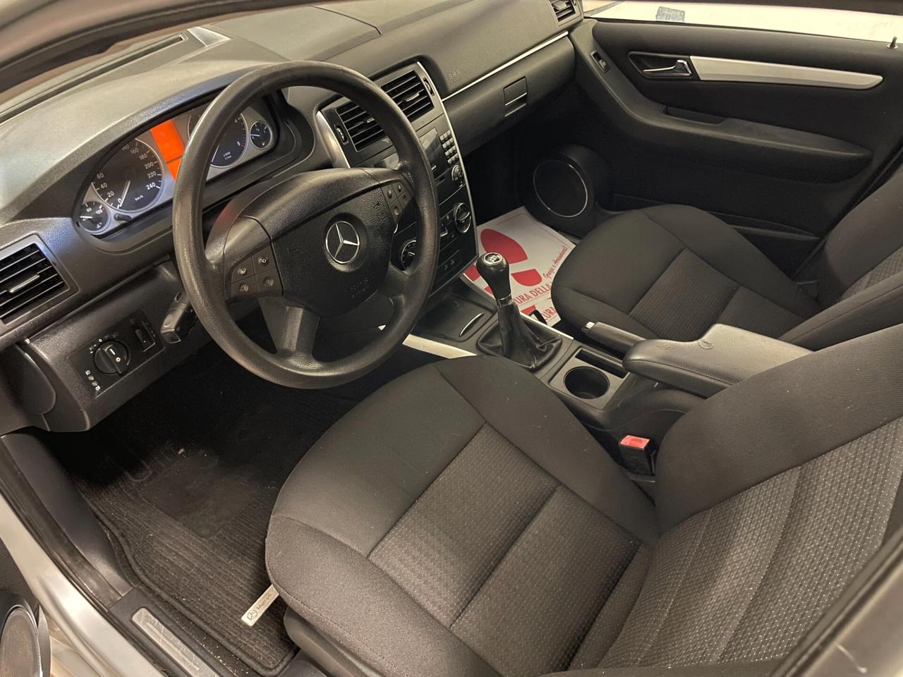 Mercedes-benz B 180 2.0 110 CV CDI Sport Manuale Full optional NEOPATENTATI