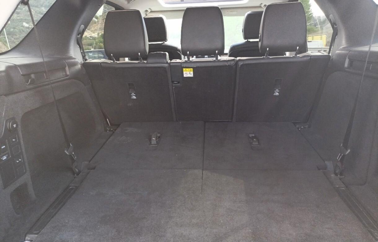 Land Rover Discovery HSE 7 posti