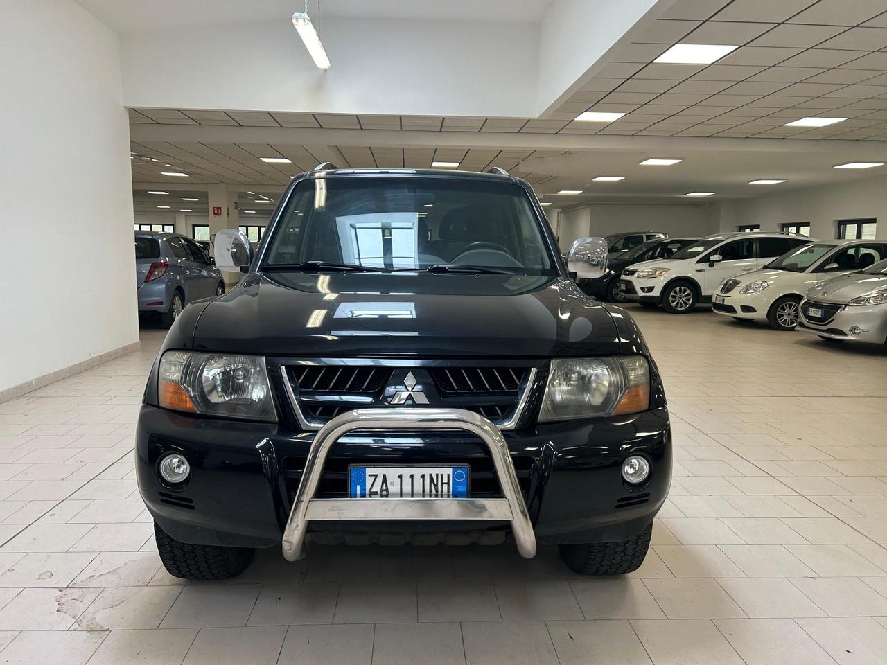 Mitsubishi Pajero 3p 3.2 tdi 16v di-d Invite