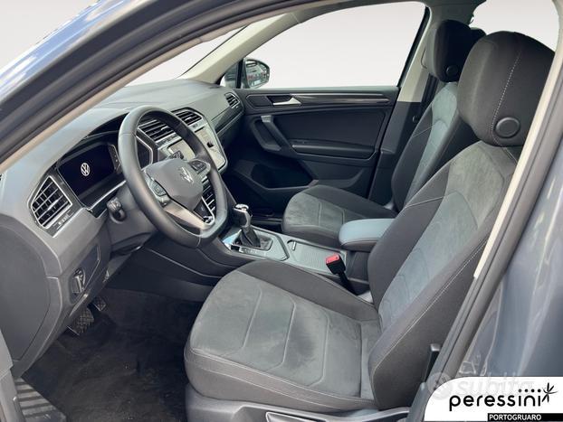 VOLKSWAGEN Tiguan 1.5 tsi Elegance 150cv dsg