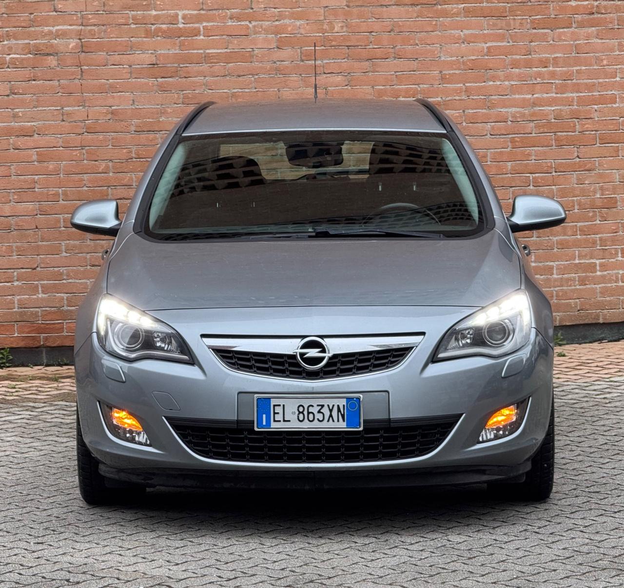 Opel Astra 1.7 CDTI 110CV Sports Tourer Cosmo