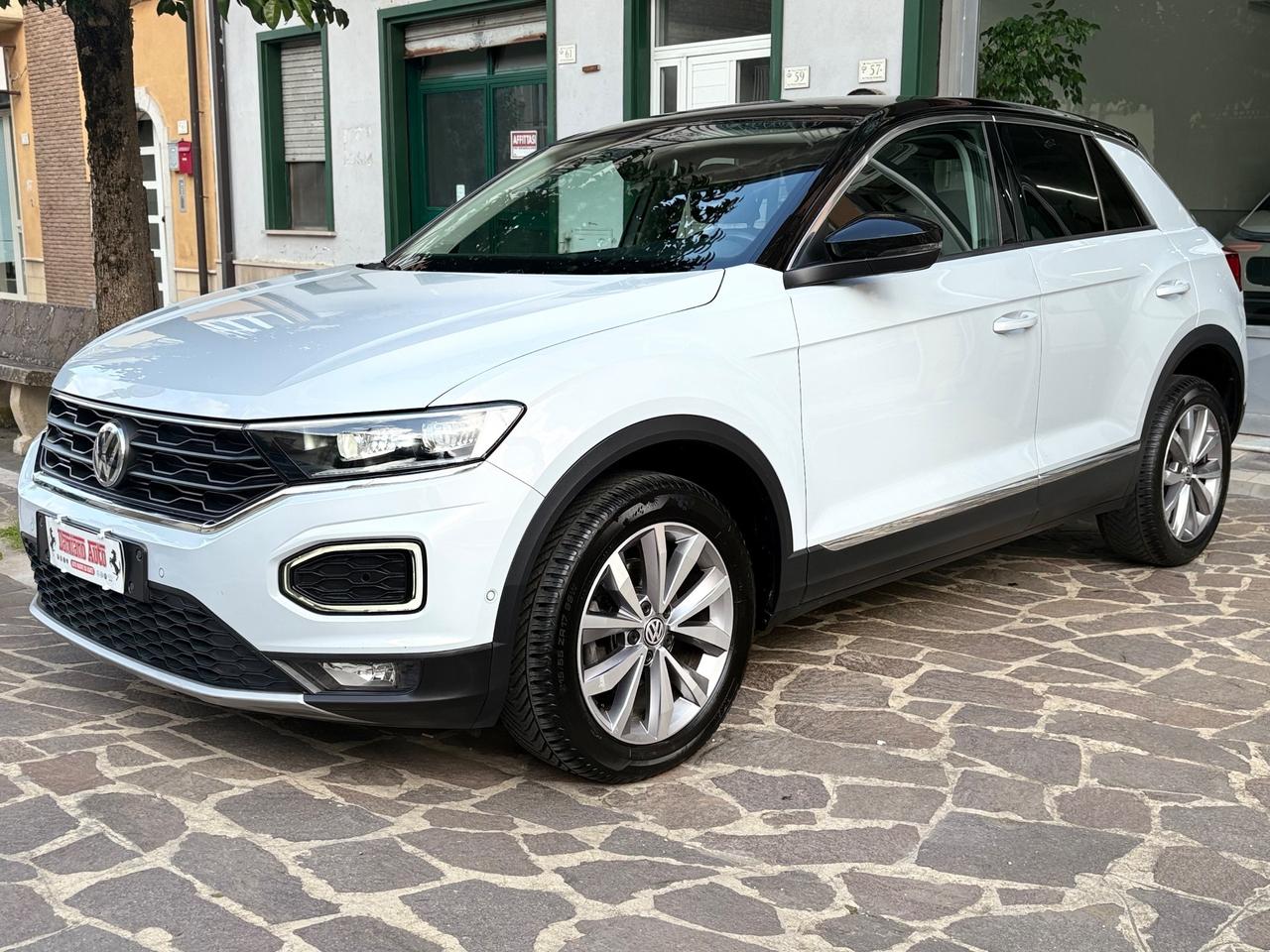 VW T-Roc 1.6 TDI Advanced FULL/LED MYSTIC WHITE