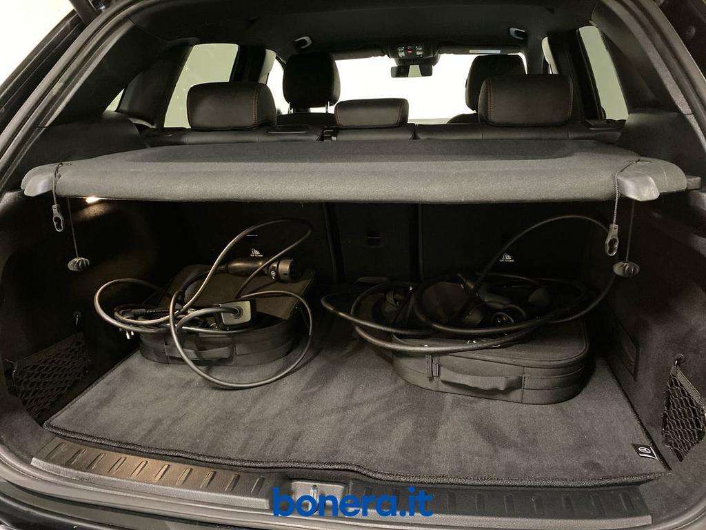 Mercedes EQA 300 AMG Line Advanced Digital Edition 4Matic