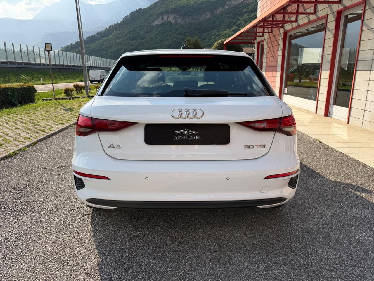 Audi A3 SPB 30 TDI S line edition