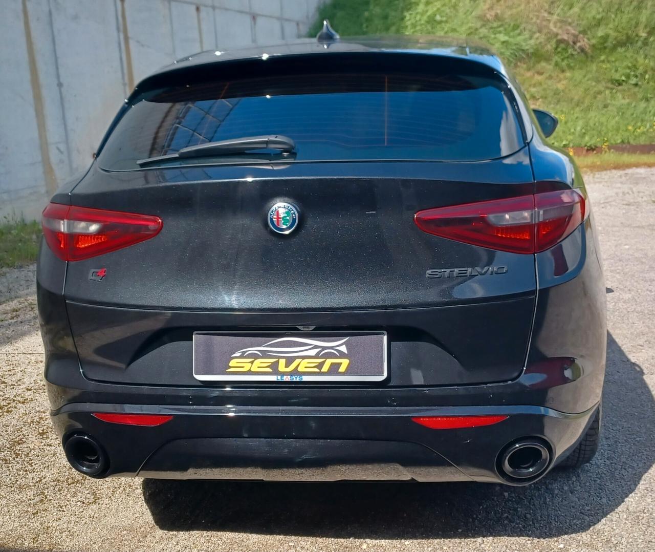 Alfa Romeo Stelvio 2.2 Turbodiesel 210 CV AT8 Q4 Veloce
