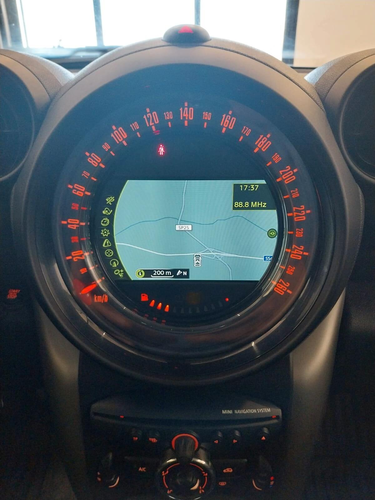 Mini Cooper D Countryman 1.6 Park Lane Plus 2016