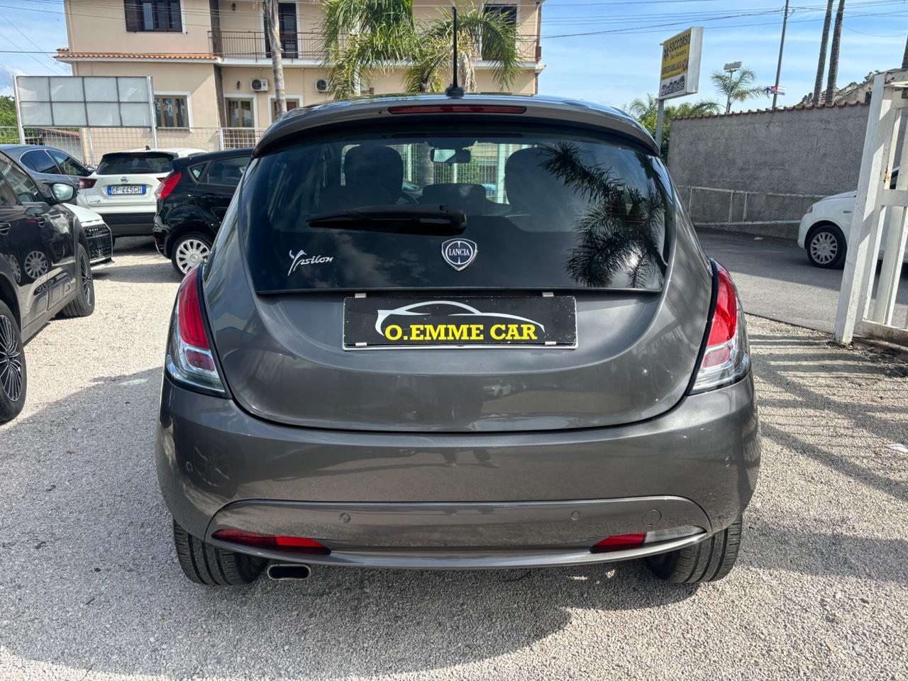LANCIA YPSILON 1.2 GPL DI SERIE FULL OPT