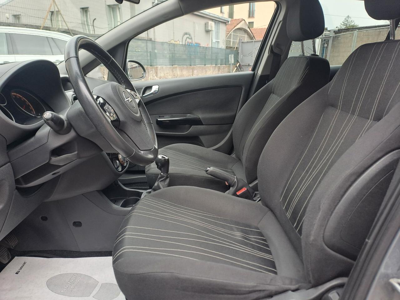 OPEL CORSA 1.2 BENZINA *OK NEOPATENTATI* E5
