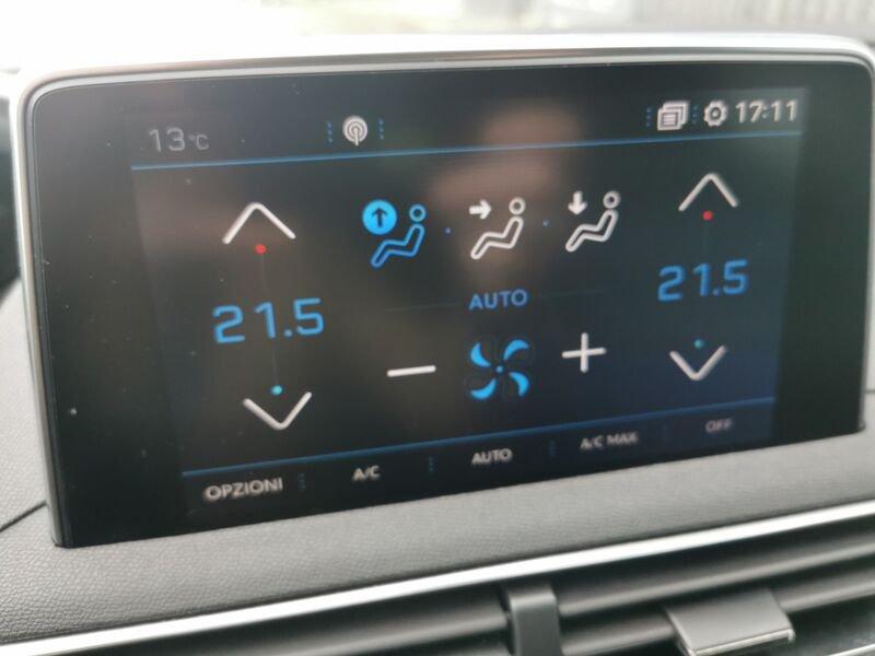 Peugeot 3008 BlueHDI 130 EAT8 S&S Allure