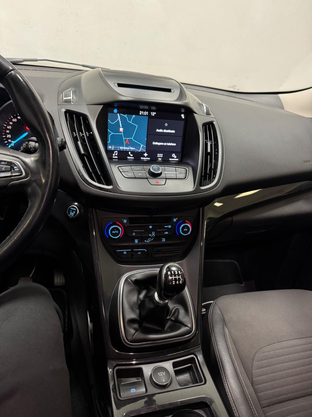 Ford Kuga 1.5 TDCI 120 CV S&S 2WD ST-Line