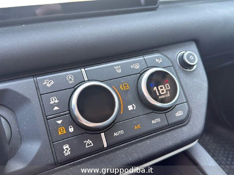 Land Rover Defender VII 2020 110 Diesel 110 3.0d i6 mhev SE awd 200cv auto