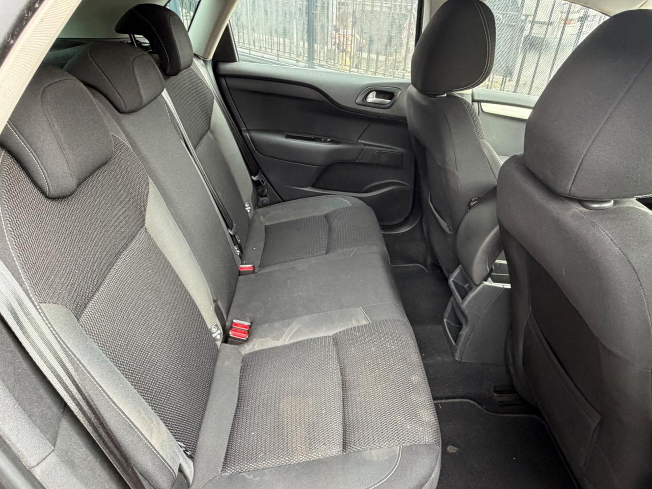 Citroen C4 BlueHDi 120 S&S EAT6 Feel