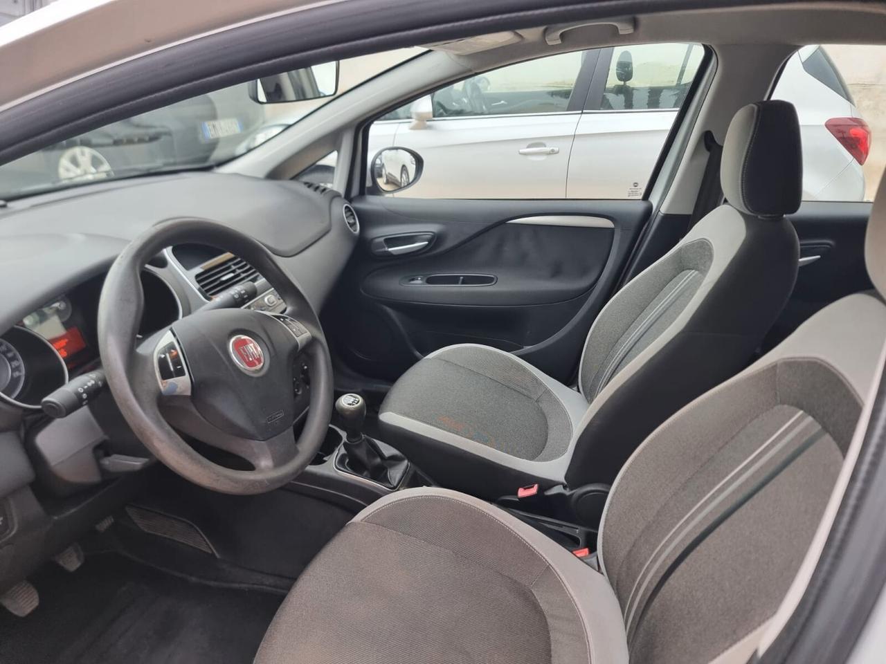 Fiat Punto 1.3 MJT II S&S 85 CV 5 porte ECO Lounge ok NEOPATENTATO