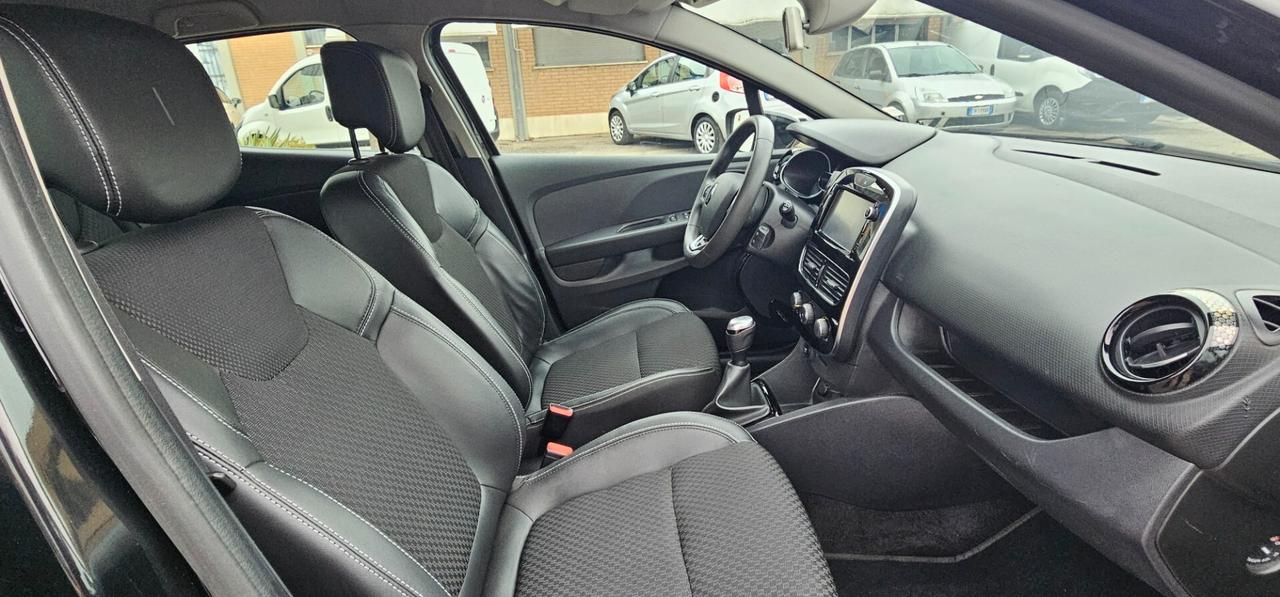 Renault Clio dCi 90 CV 5 porte Moschino EURO6