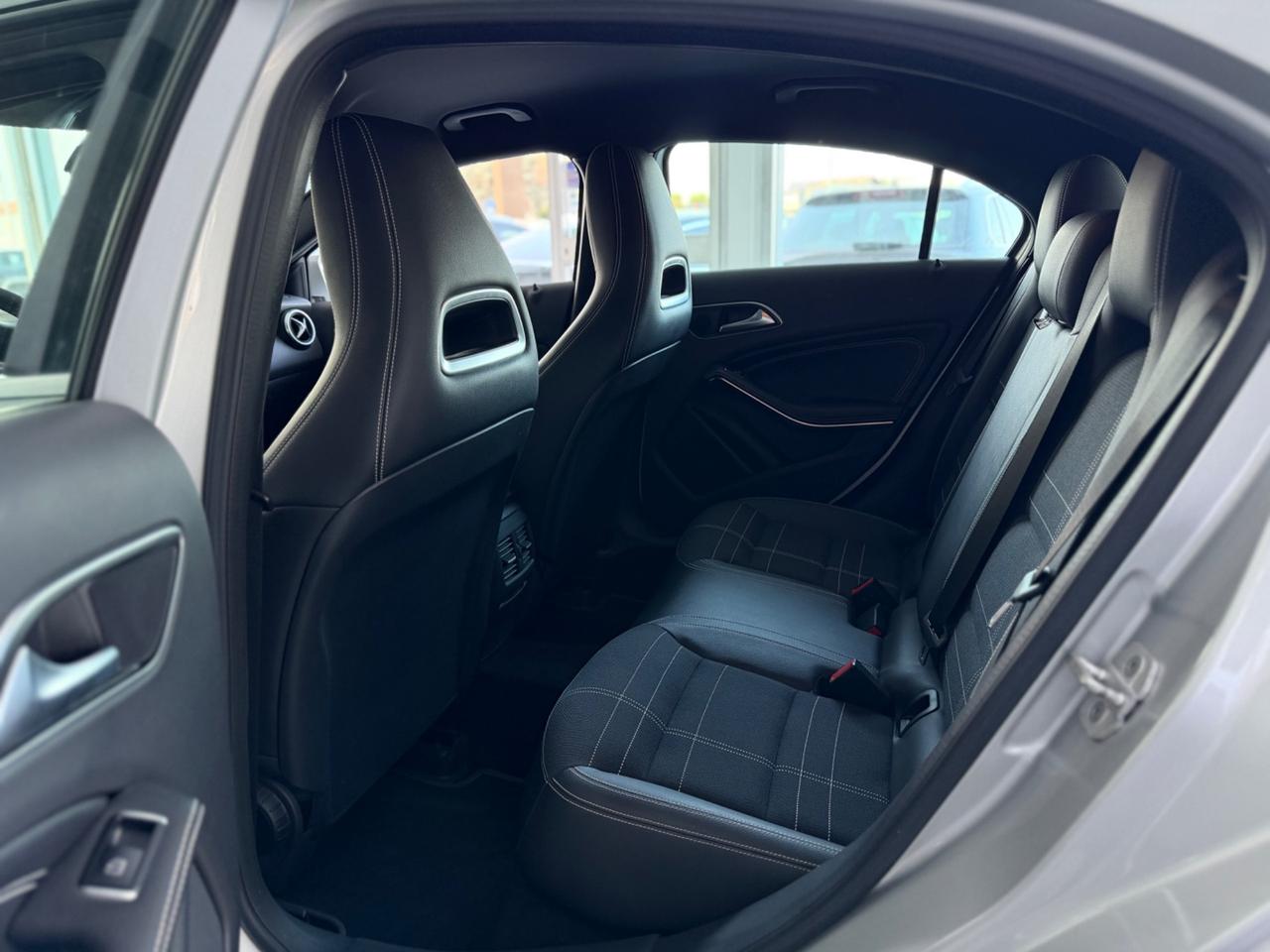 Mercedes-benz A 180 d Premium EURO6