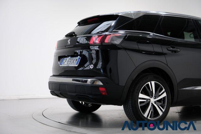 PEUGEOT 3008 HYBRID 300 E-EAT8 ALLURE PACK FULL LED