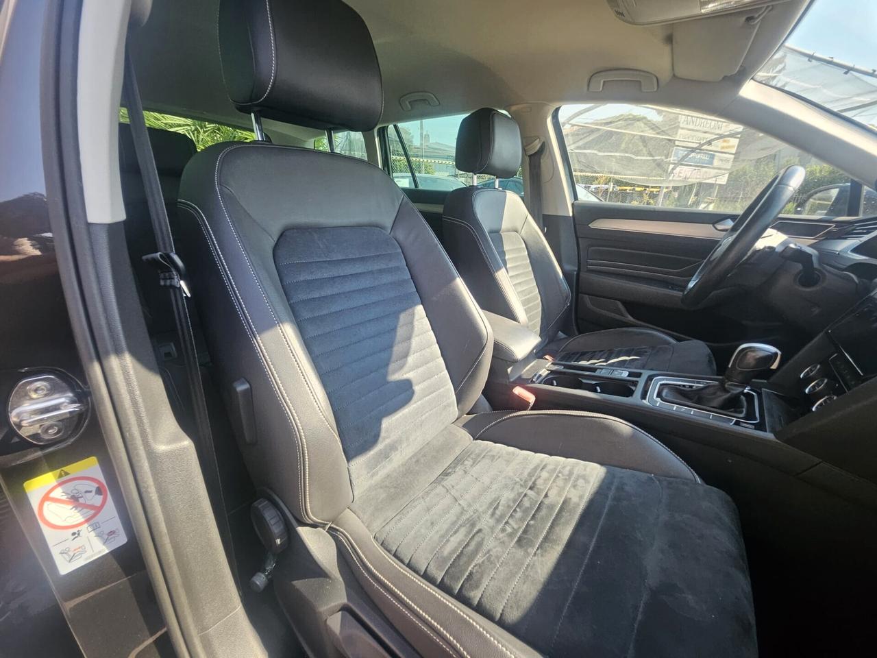 Volkswagen Passat Variant 2.0 TDI SCR 190 CV 4MOTION DSG Executive BMT