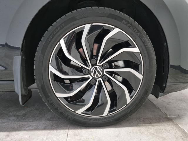 VOLKSWAGEN Golf 1.5 eTSI 150 CV EVO ACT DSG Style