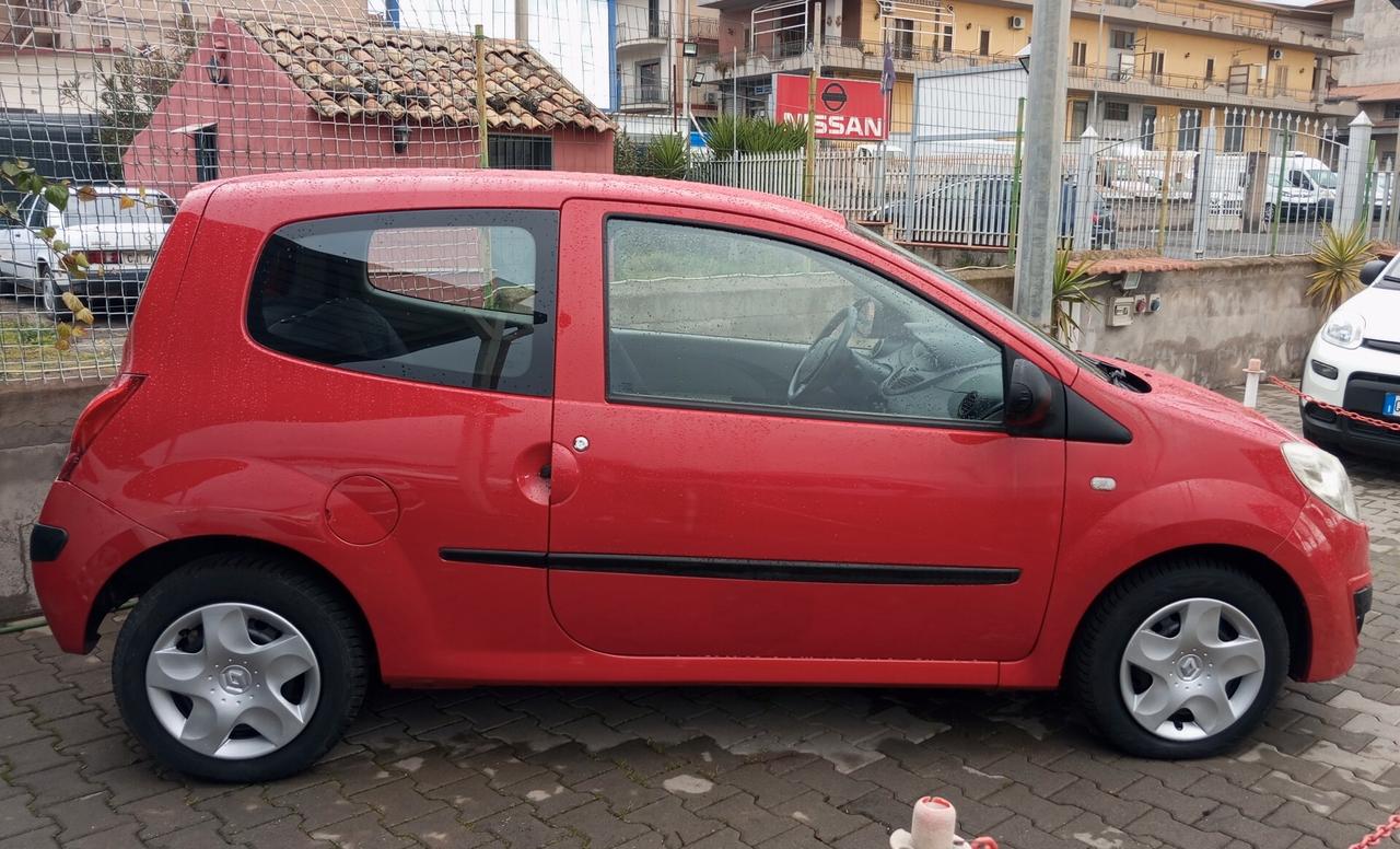 Renault Twingo 1.2 16V Confort